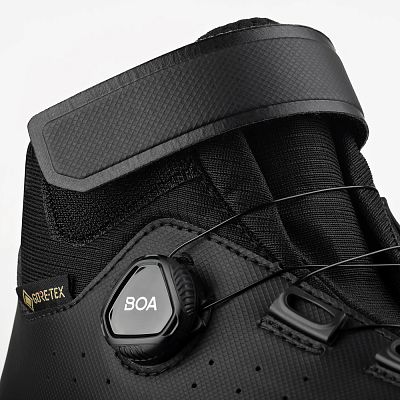 Превью  Велоботинки шоссейные FIZIK Tempo Artica GTX Black/Black